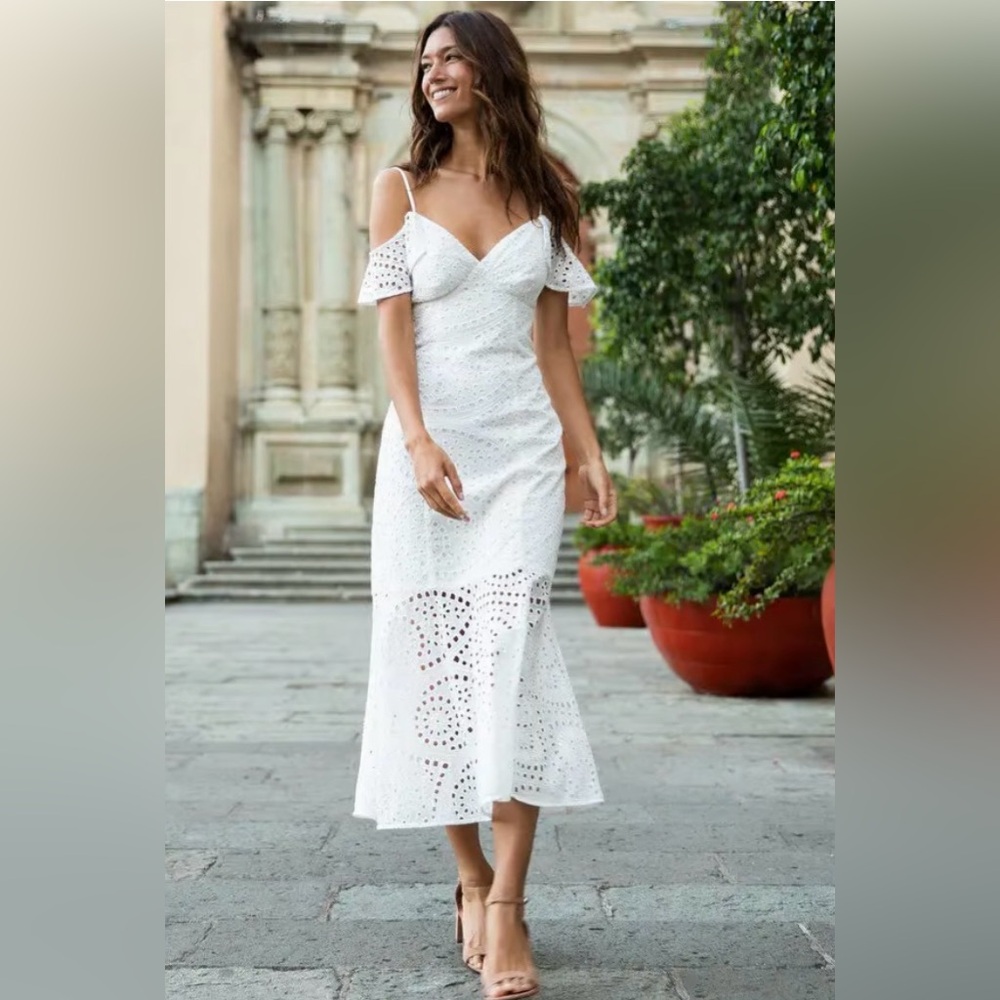 NWT YUMI Kim High Hopes Dress in white. Size 4